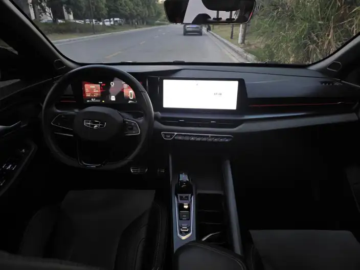 Geely Binrui 2022 Model Geely Binrui COOL 1.5T DCT Thunder Edition – фото 9