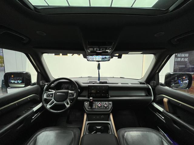 Land Rover De f ender 2023 110 3.0T P400 X-DYNAMIC HSE – фото 11