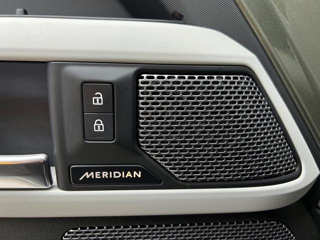 Land Rover De f ender 2023 110 3.0T P400 X-DYNAMIC HSE – фото 18