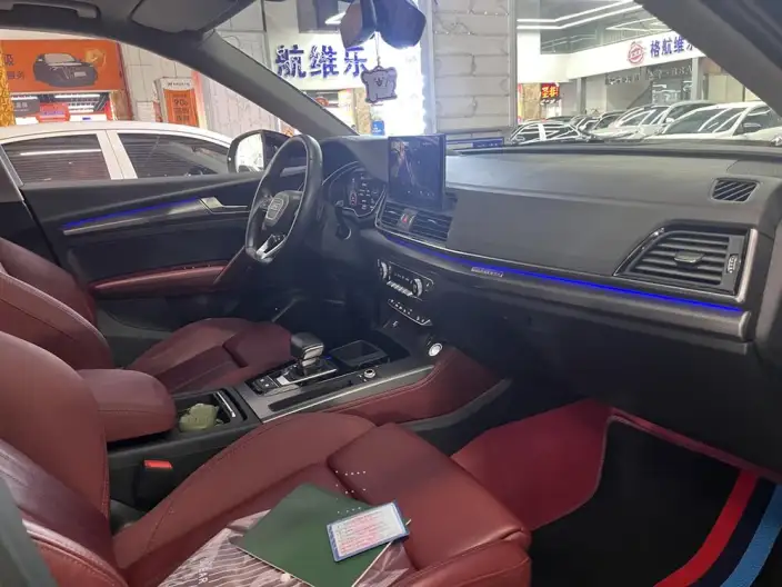 Audi Q5L 2022 Model Facelift 45T Luxury Dynamic Model – фото 6