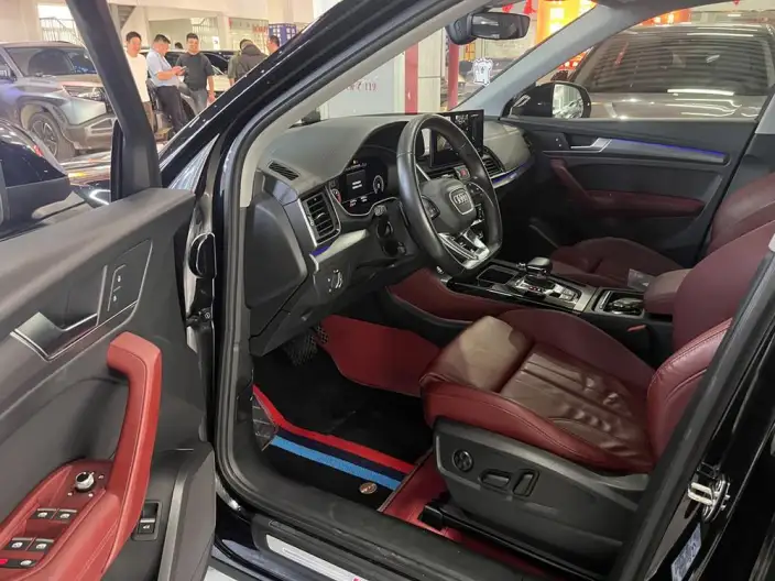 Audi Q5L 2022 Model Facelift 45T Luxury Dynamic Model – фото 7