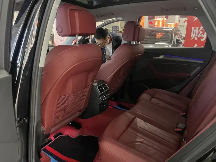 Audi Q5L 2022 Model Facelift 45T Luxury Dynamic Model – фото 8
