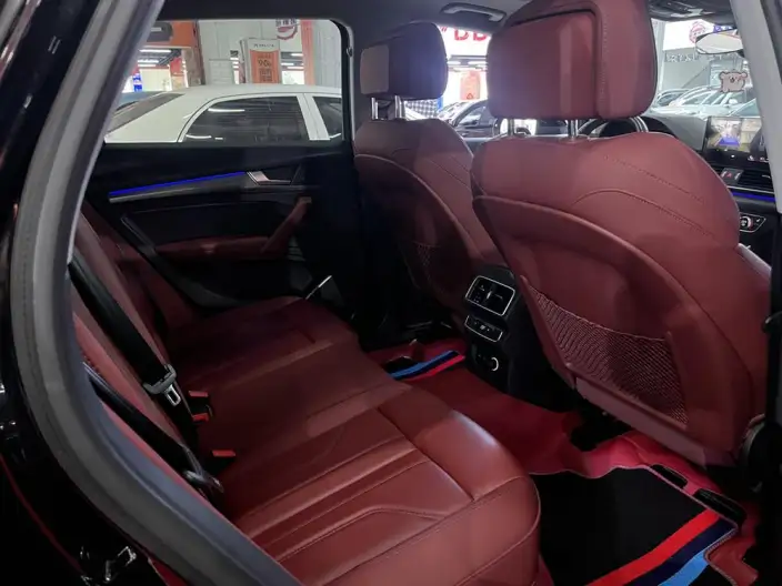 Audi Q5L 2022 Model Facelift 45T Luxury Dynamic Model – фото 9
