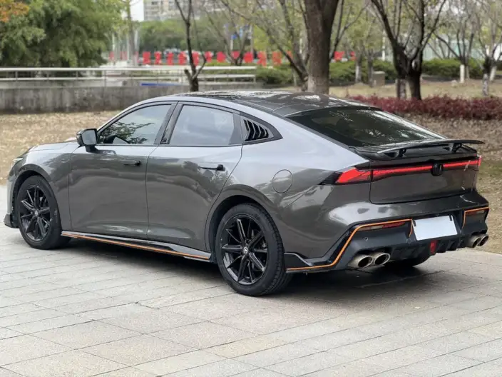 Changan UNI-V 2022 Model 1.5T Sports Edition