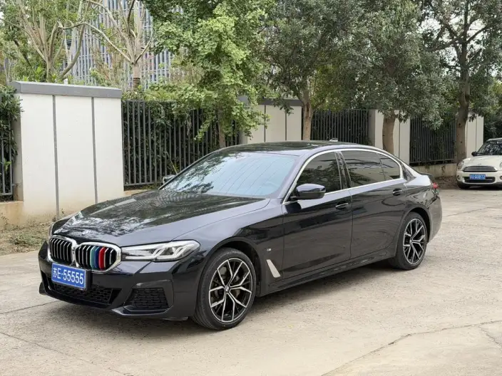 BMW 5 Series 2023 Model Facelift 530Li Exclusive Model M Sports Set