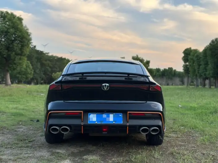Changan UNI-V 2023 Model 1.5T Sports Edition – фото 5