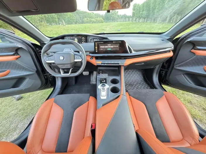 Changan UNI-V 2023 Model 1.5T Sports Edition – фото 8