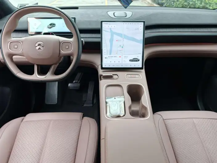 NIO EC6 2024 Model 75kWh – фото 6