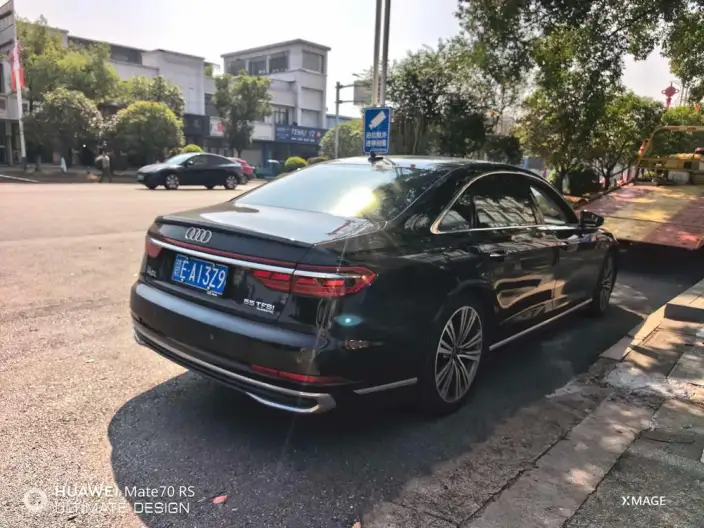 Audi A8 2024 Model A8L 45 TFSI quattro Luxury Model