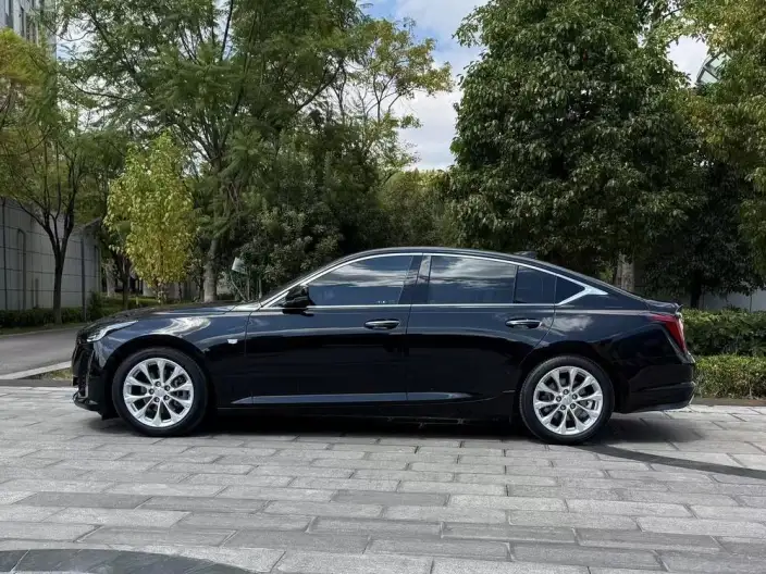 Cadillac CT5 2023 Model 28T Luxury Model Standard Edition