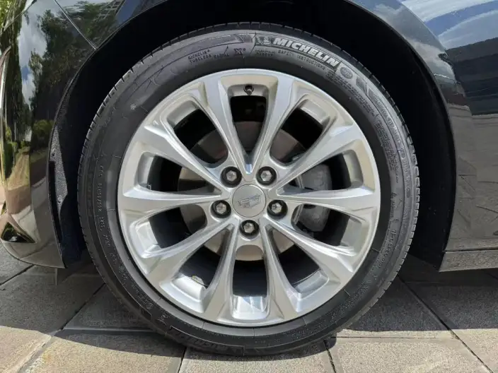 Cadillac CT5 2023 Model 28T Luxury Model Standard Edition – фото 8