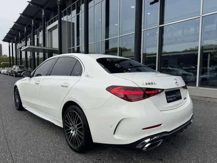 Mercedes-Benz C-Class 2022 Model C 260 L Sports Edition – фото 5