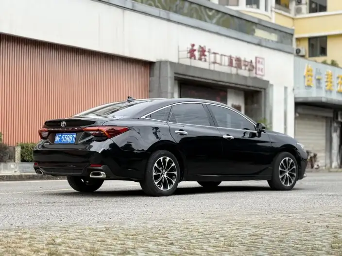Toyota Avalon 2023 Model 2.0L CVT Deluxe Edition – фото 7
