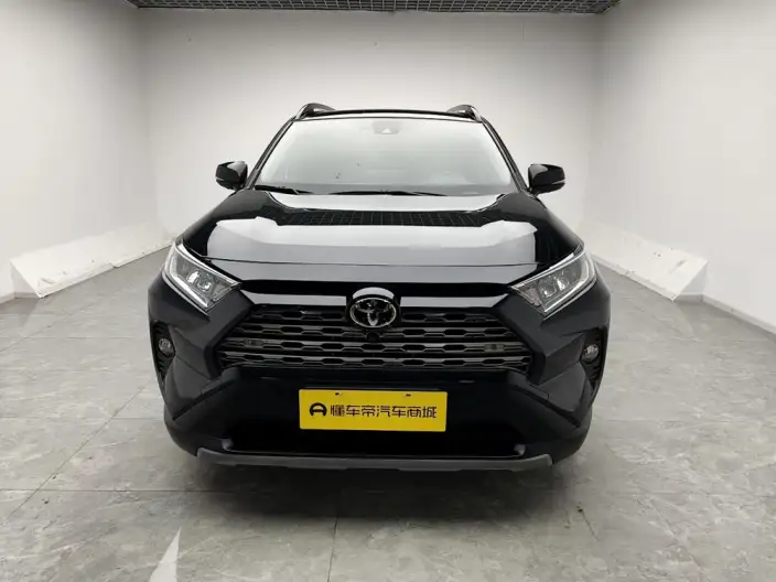 Toyota RAV4 2021 Model 2.0L CVT 4WD Fashion edition