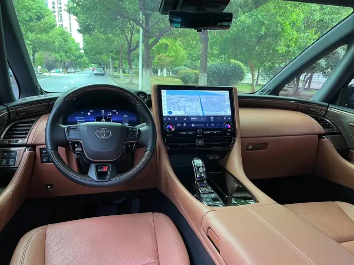 Elfa 2023 Model 2.5L Intelligent Hybrid 4WD Premium – фото 9
