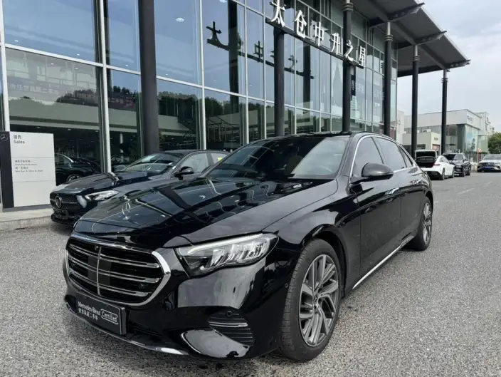 Mercedes-Benz E-Class 2024 Model Facelift E 300 L Fashion Model sedan – фото 1