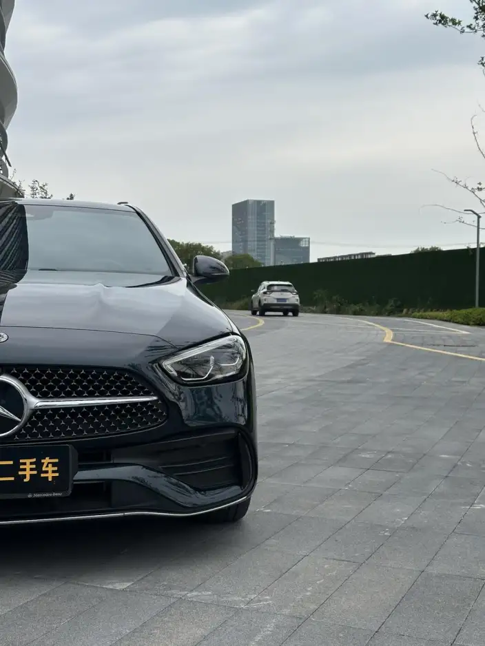 Mercedes-Benz C-Class 2025 Model C 260 L Sports Edition – фото 9