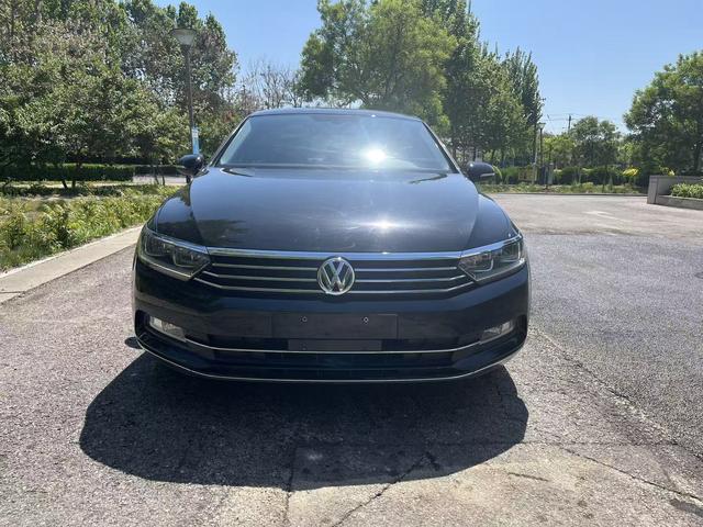 Volkswagen Magotan 2019 330TSI DSG Luxury China VI – фото 2
