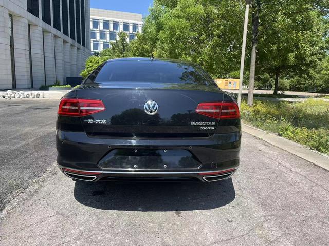 Volkswagen Magotan 2019 330TSI DSG Luxury China VI – фото 4