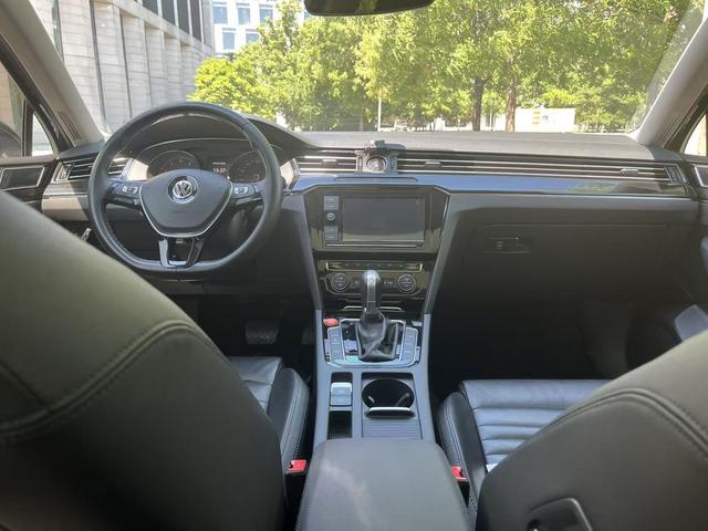 Volkswagen Magotan 2019 330TSI DSG Luxury China VI – фото 5