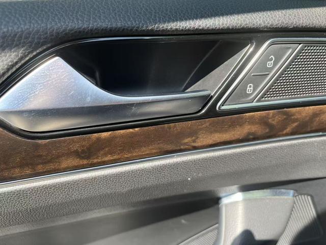 Volkswagen Magotan 2019 330TSI DSG Luxury China VI – фото 11