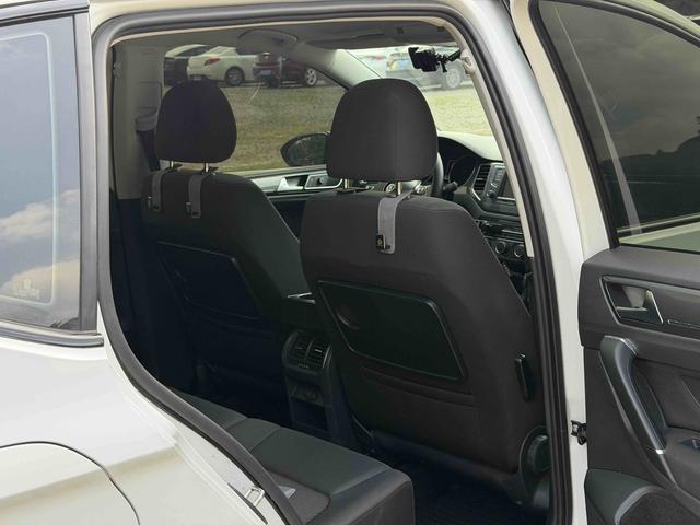 Volkswagen Gol f Sportsvan 2016 модификация 230TSI автоматическое Dynamic – фото 18