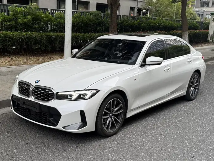 BMW 3 Series 2025 Model 325Li M Sports Set – фото 1