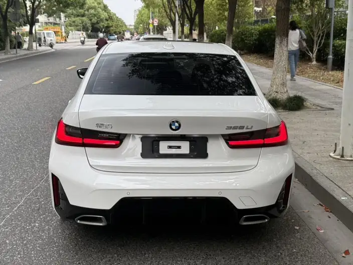BMW 3 Series 2025 Model 325Li M Sports Set – фото 5