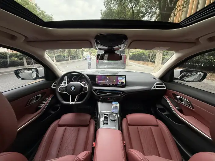BMW 3 Series 2025 Model 325Li M Sports Set – фото 7