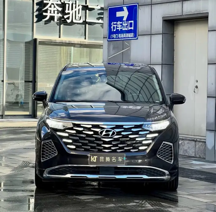 Hyundai Custin 2024 Model 270TGDi LUX Premium Edition