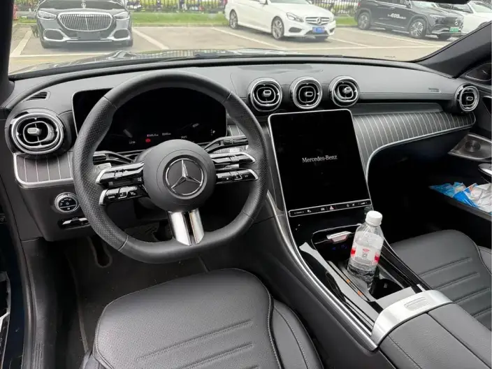 Mercedes-Benz C-Class 2026 Model C 260 L Sports sedan – фото 8
