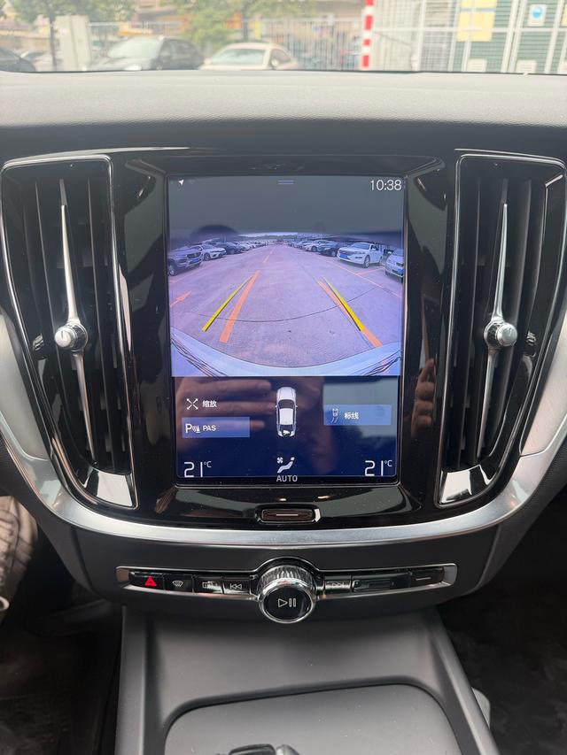 Volvo S60 2021 T4 Intelligent Refined Luxury – фото 19