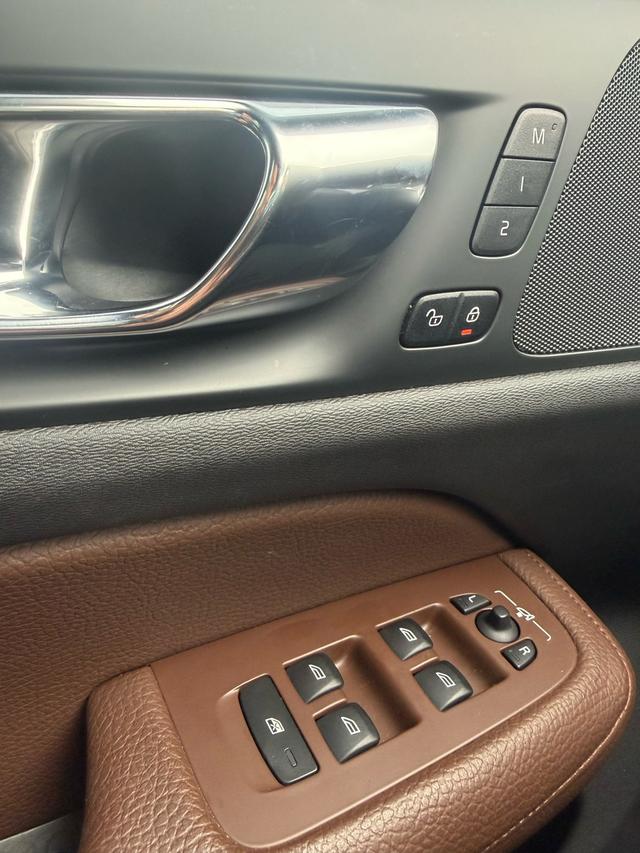 Volvo S60 2021 T4 Intelligent Refined Luxury – фото 21