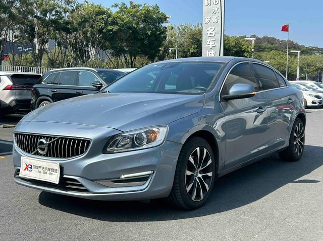 Volvo S60 2018 S60L T3 Intelligent Advance Progress – фото 1