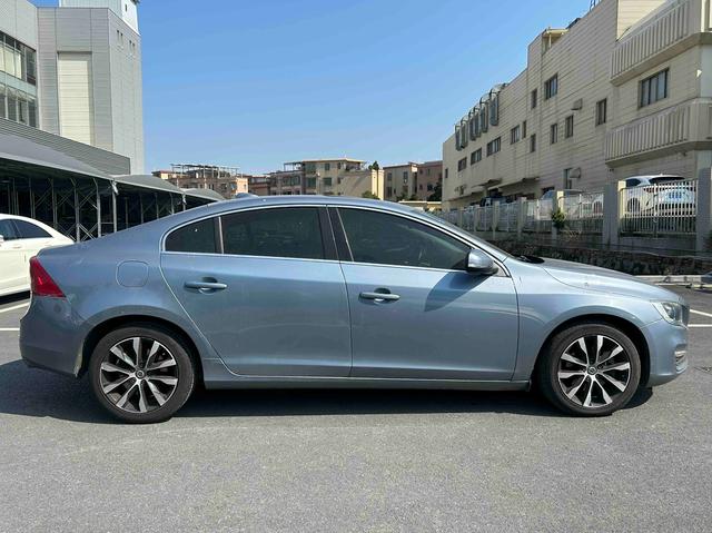 Volvo S60 2018 S60L T3 Intelligent Advance Progress – фото 13