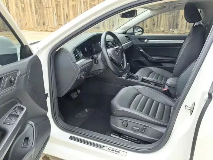Volkswagen Lamando 2021 Model 280TSI DSG Comfort Edition – фото 8