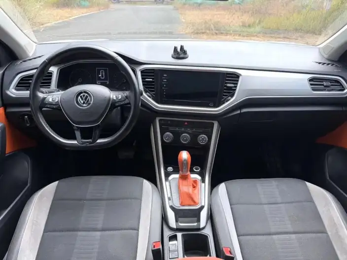 Volkswagen T-Roc 2022 Model 280TSI DSG 2WD Elite PLUS – фото 5