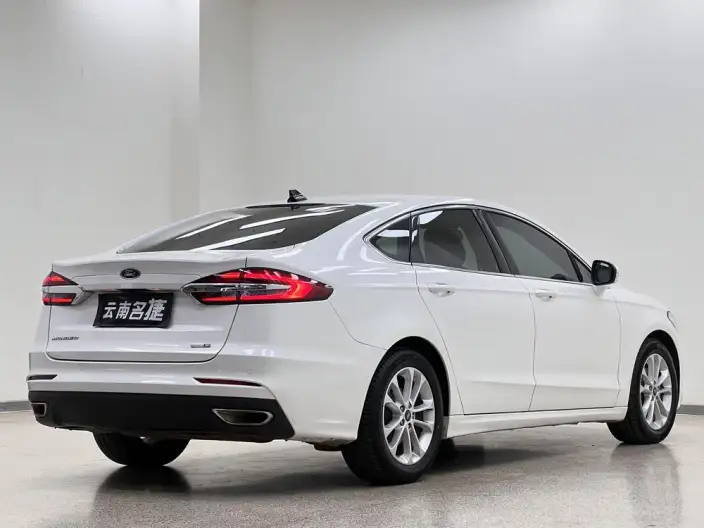 Ford Mondeo 2020 Model EcoBoost 180 Fashion Model – фото 7