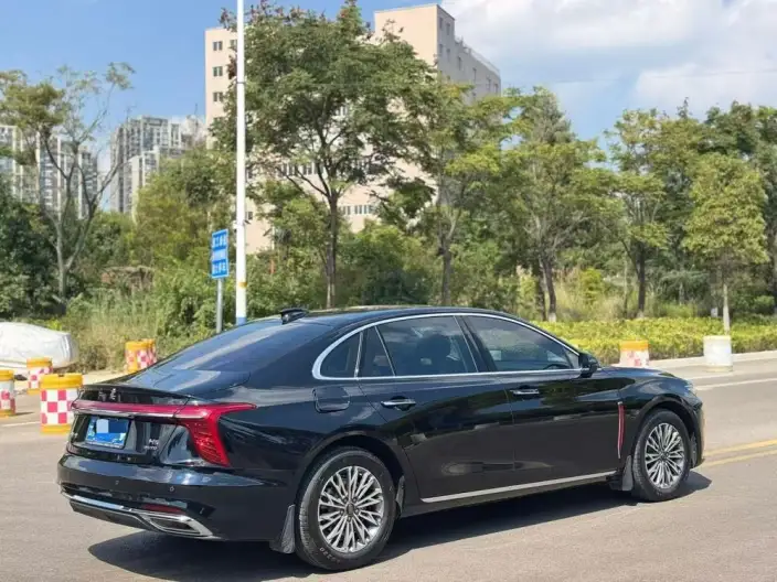 Hongqi H5 2024 Model 1.5T DCT Flag Rhythm Edition – фото 6