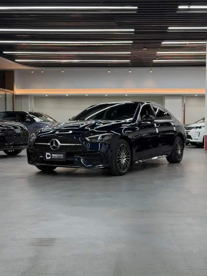 Mercedes-Benz C-Class 2022 Model C 260 L – фото 1