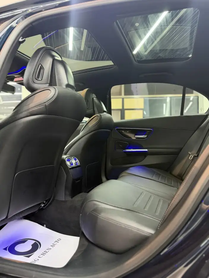 Mercedes-Benz C-Class 2022 Model C 260 L – фото 5