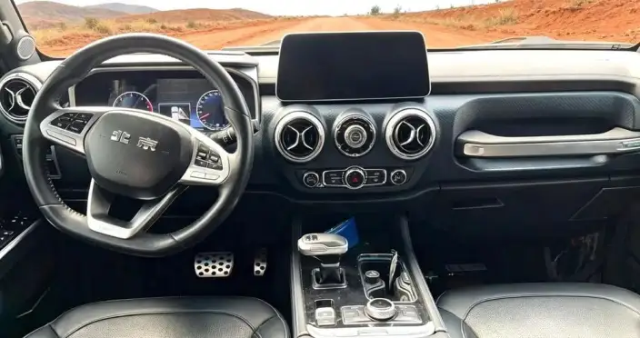 BAIC BJ40 2021 Model 2.0D Automatic 4WD Blade Hero Edition Warrior Model front and rear electronic control locks – фото 7