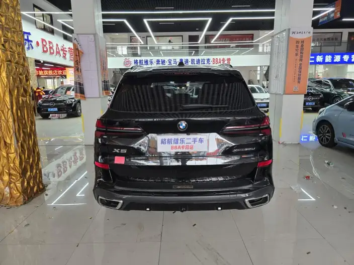 BMW X5 2025 Model xDrive30Li Exclusive Model M Sports Night Set – фото 5