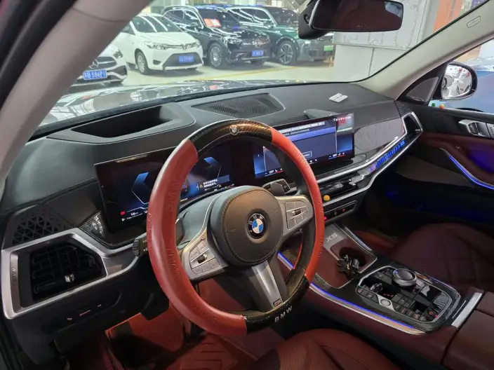 BMW X5 2025 Model xDrive30Li Exclusive Model M Sports Night Set – фото 7