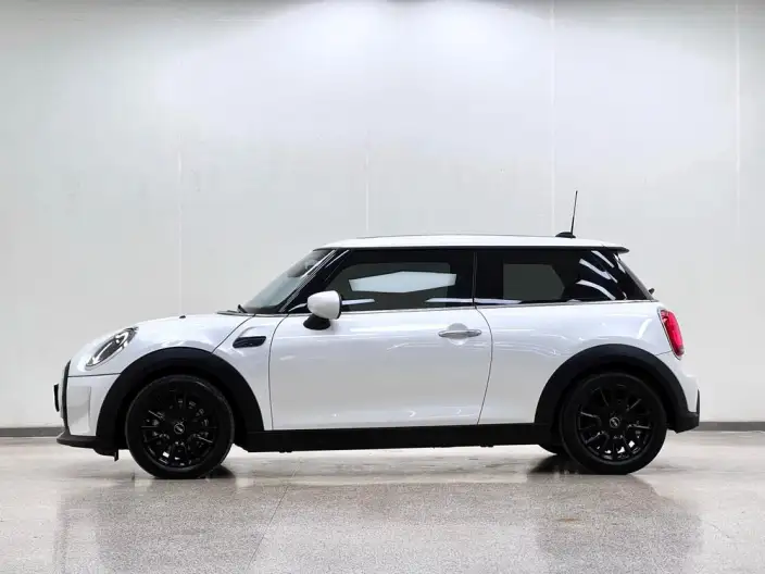 MINI 2023 Model 1.5T ONE