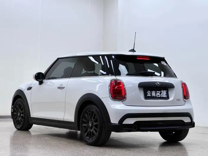 MINI 2023 Model 1.5T ONE – фото 5