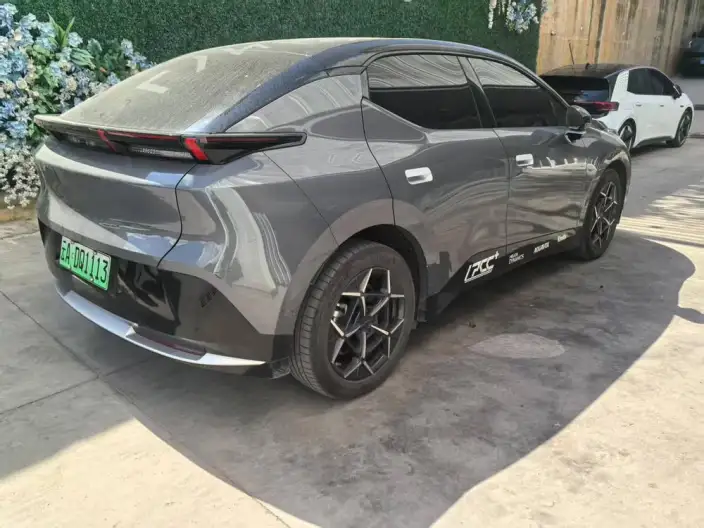 Lynk & Co 20 2025 Model Z20 530km Rear Drive Pro – фото 5