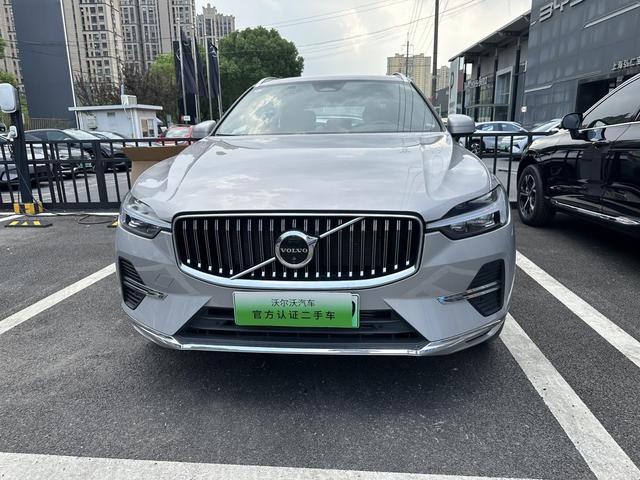 Volvo XC60 PHEV 2024 модификация T8 4WD Long Battery Li f e Pro Smart Elegance Deluxe Edition – фото 2