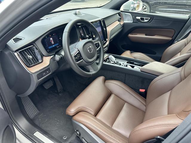 Volvo XC60 PHEV 2024 модификация T8 4WD Long Battery Li f e Pro Smart Elegance Deluxe Edition – фото 4