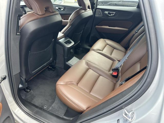 Volvo XC60 PHEV 2024 модификация T8 4WD Long Battery Li f e Pro Smart Elegance Deluxe Edition – фото 5